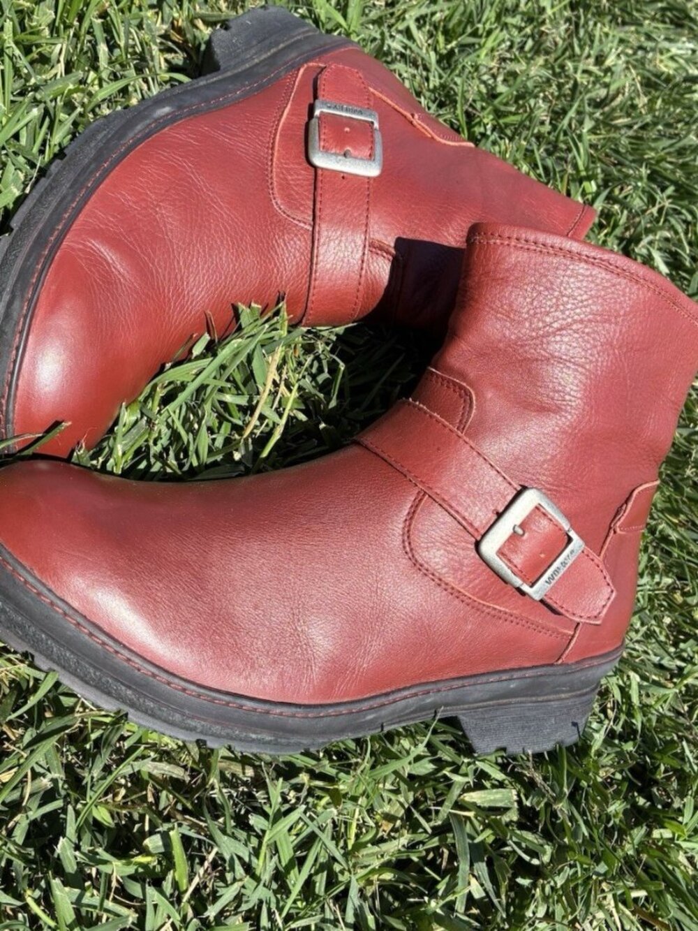 Wolky Red Leather Nitra WR  w/ Buckle & Zipper Faux Fur Lined  – Women’s 42 EU